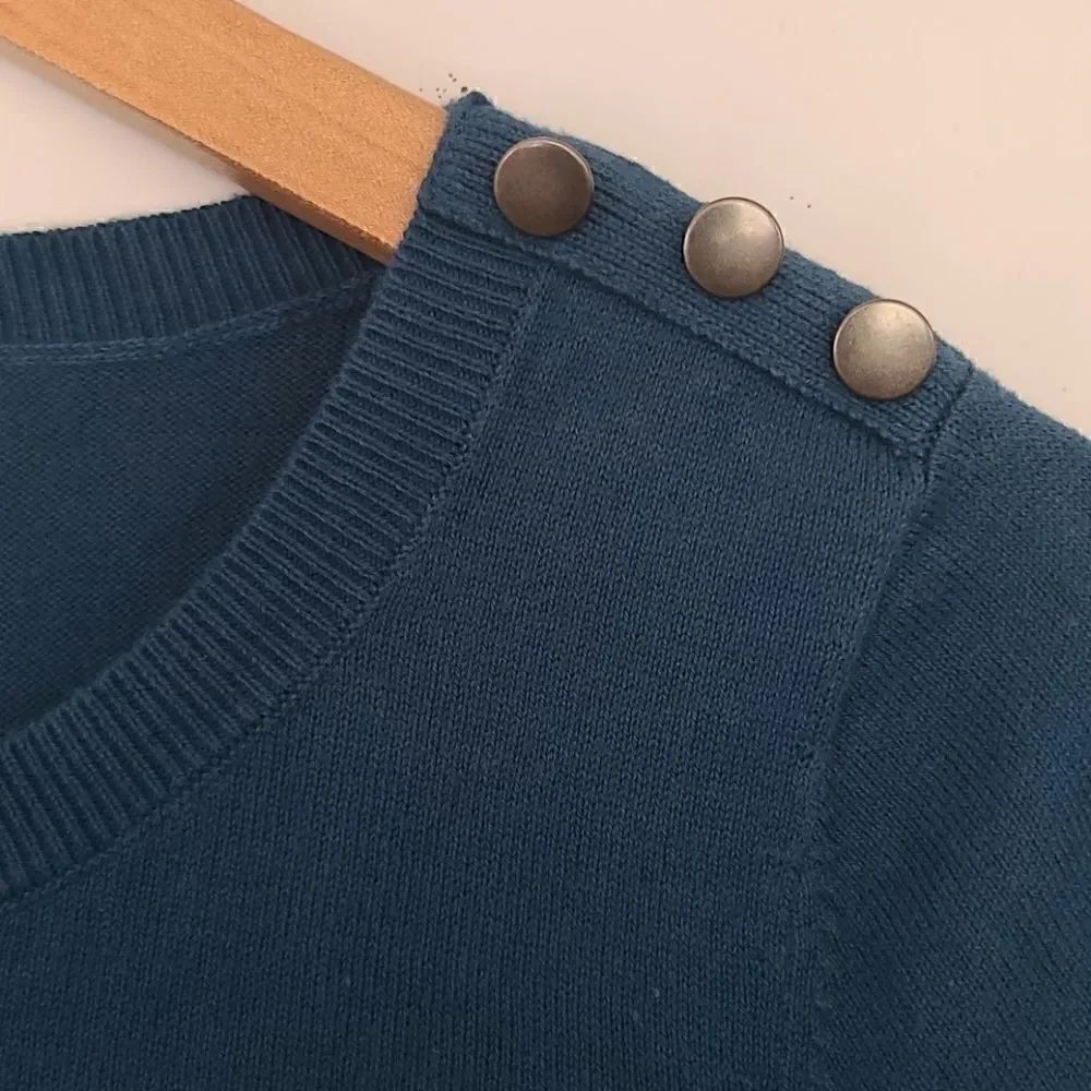 Loft Sweater - Size XS - Picture 2 of 4